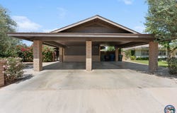 369 Terrace Cir, Brawley, CA 92227