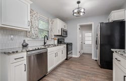 2312 Frederick, New Albany, IN 47150