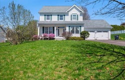 311 Brennan Woods Drive, Williston, VT 05495