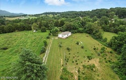 387 Price Drive, Speedwell, TN 37870