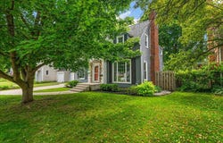 1115 Keneberry Way SE, East Grand Rapids, MI 49506