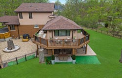 3220 Meyers Road, Oak Brook, IL 60523
