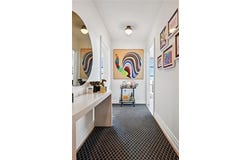 1001 JULIA Street, New Orleans, LA 70113