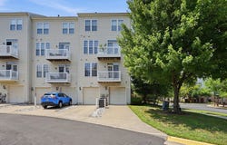 2584 EASTBOURNE Drive, WOODBRIDGE, VA 22191