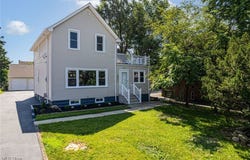 6227 Ridge Road, Parma, OH 44129