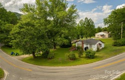 153 Beaverdam Loop Road, Candler, NC 28715