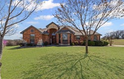106 Hedges Circle, Weatherford, TX 76085