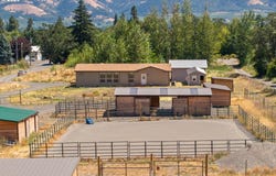1682 MARKHAM RD, Hood River, OR 97031
