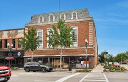 800 La Salle Street, Ottawa, IL 61350