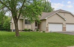 13761 Dorothy Drive, Rogers, MN 55374