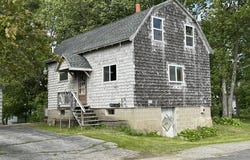 25 And 27 Pray Street, Gardiner, ME 04345