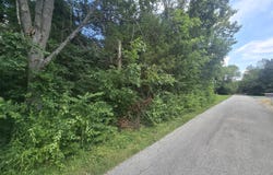 1823 Bass Cir, La Grange, KY 40031