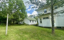 22 Fairview Avenue, Mount Pocono, PA 18344