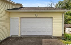 1527 French Valley Road, Russell Springs, KY 42642