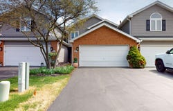 8305 Highpoint Circle, Darien, IL 60561