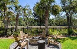 1869 Palmetto Isle Drive, Mount Pleasant, SC 29466