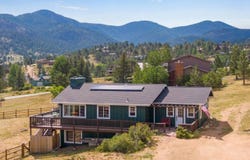 619 Whispering Pines Dr, Estes Park, CO 80517