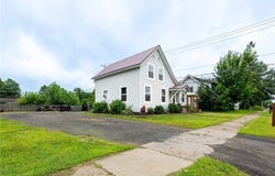 125 E Brown Street, Augusta, WI 54722
