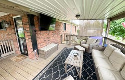 1919 Wings Nolk Street, Paris, KY 40361