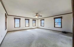 1405 High Drive, Lexington, MO 64067