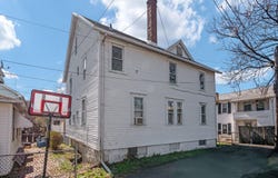 853 Lords Court, Scranton, PA 18509