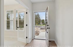 9070 N 34th Street, Richland, MI 49083