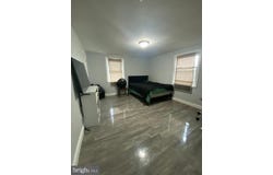 2013 DELMAR DRIVE, FOLCROFT, PA 19032