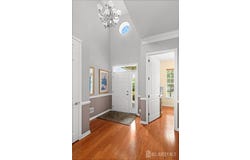 4 Bellingham Drive, South Brunswick, NJ 08824