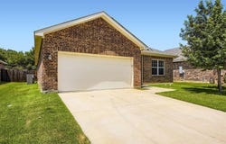 421 Starboard Drive, Crowley, TX 76036