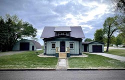 23301 448th Ave, Madison, SD 57042