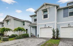 5672 SE Edgewater Circle, Stuart, FL 34997