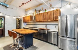 585 White Circle, Athens, GA 30605