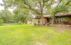 814 Branding Iron Trail, Granbury, TX 76049