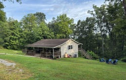 34534 Hunters Ridge Drive W, Logan, OH 43138