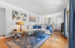 1210 Sumter Avenue N, Golden Valley, MN 55427