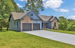 32 Seven Pines Lane, Chickamauga, GA 30707