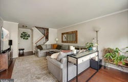 807 TRESCOTT PLACE, MOUNT LAUREL, NJ 08054