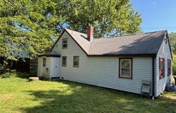 930 Greenville Avenue, Smithfield, RI 02828