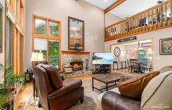 37W907 Bowes Road, Elgin, IL 60124