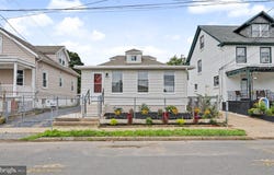131 HAZEL Avenue, EWING, NJ 08638