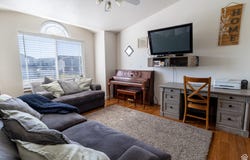 642 N 1725 W, Clinton, UT 84015