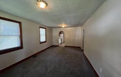 647 N Erie Ave, Wichita, KS 67214