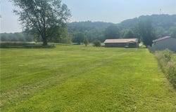 1325 Oh-93, New Lexington, OH 43764