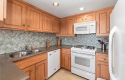 106 N Western, San Pedro, CA 90732
