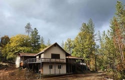 1000 Five Cent Gulch St, Weaverville, CA 96093