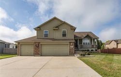 1804 WINCHESTER Drive, Pleasant Hill, MO 64080