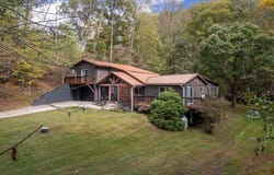 214 Chin Tree Rd, Sylva, NC 28779