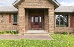 11264 Oak Hill Lane, Mountain Grove, MO 65711