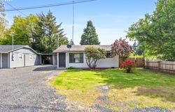 1111 SPRUCE St, SweetHome, OR 97386