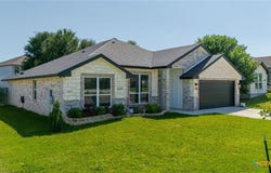 2727 Torino Reale Avenue, Temple, TX 76502
